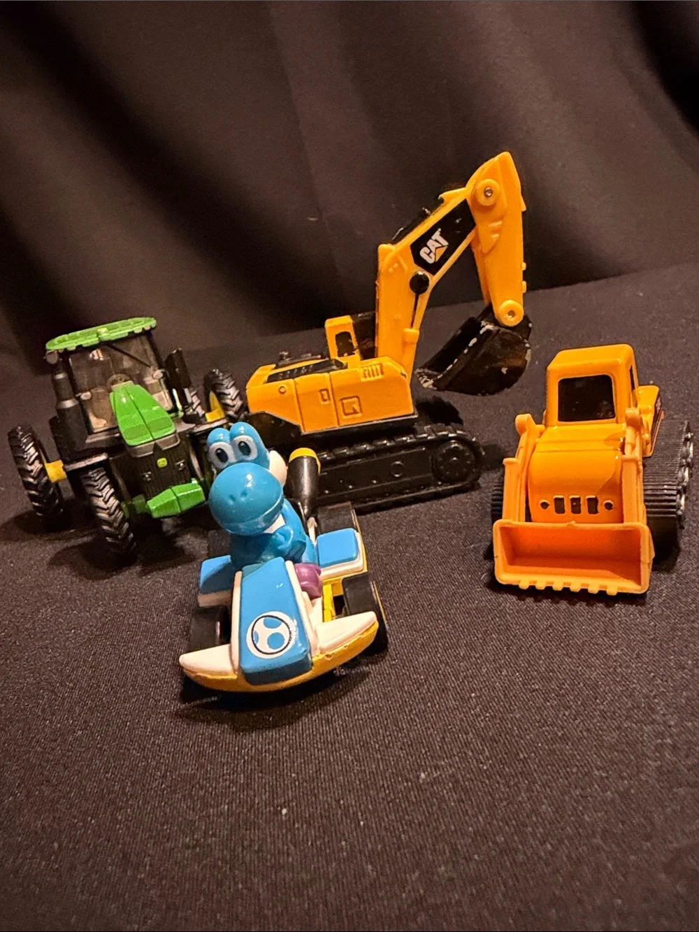 Bundle Die-cast Hot Wheel Toys~Including Yoshi!